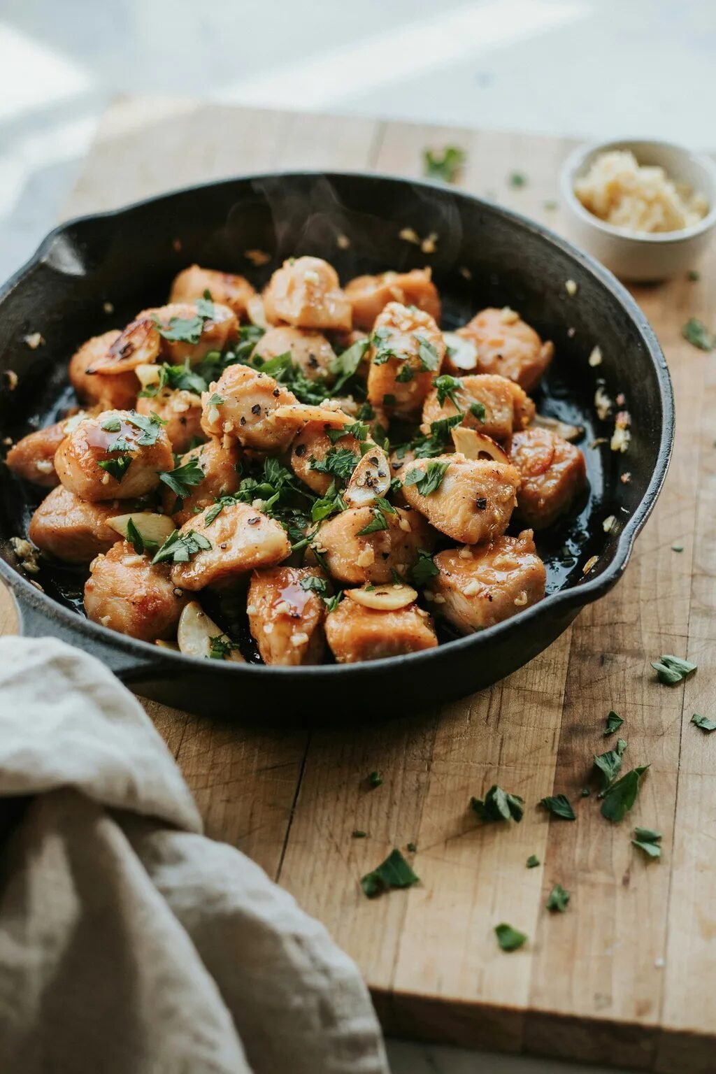 Garlic Butter Chicken Bites